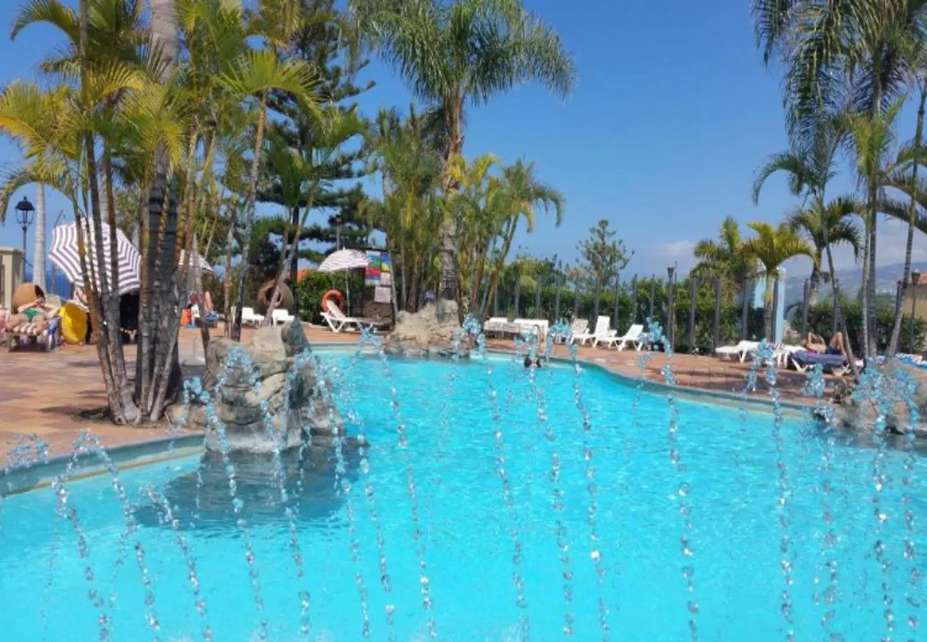 Jardines Y Piscina Espectaculares En Este Precioso Apartamento location